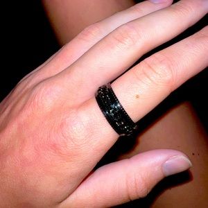 Fidget ring